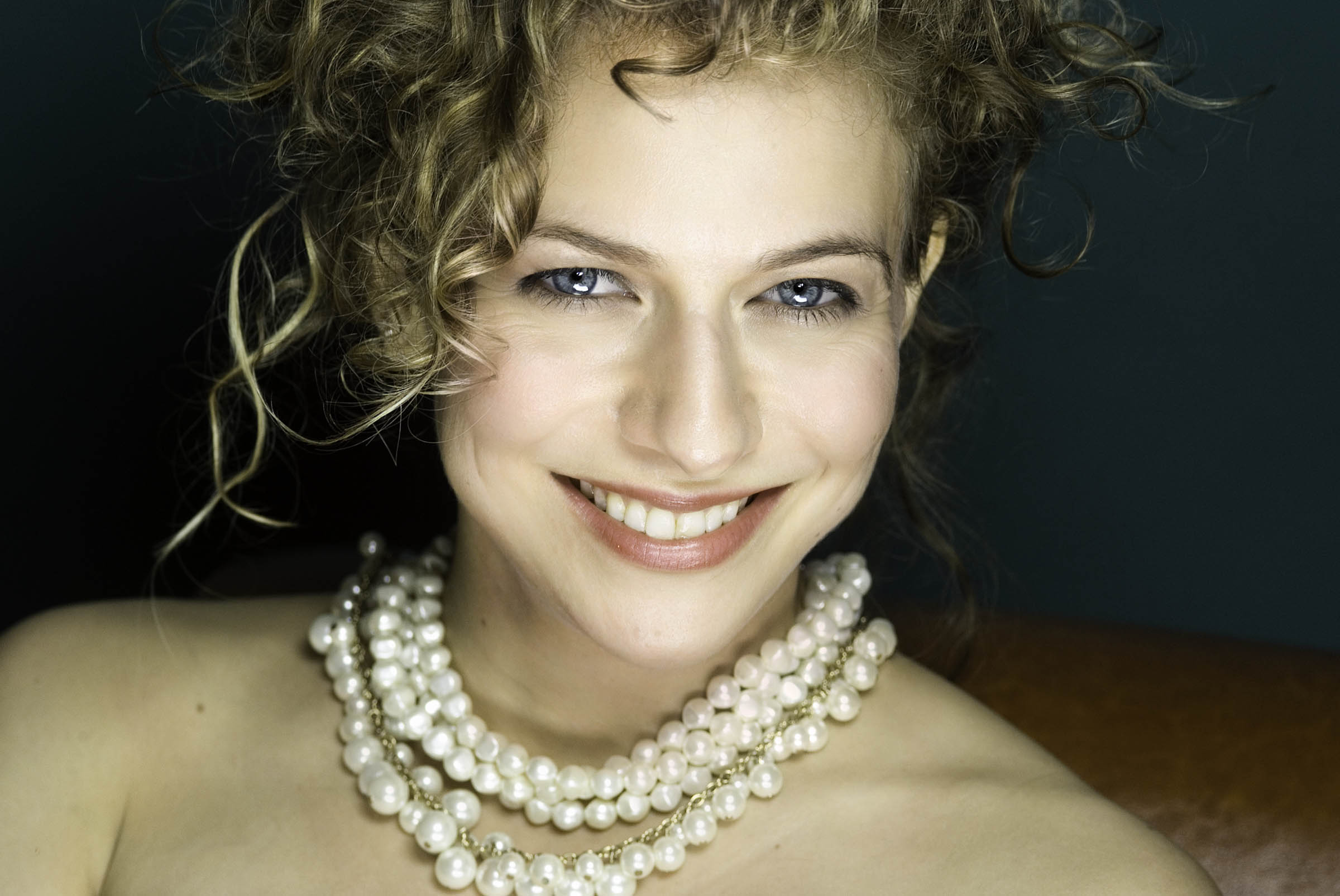Ms Fleysher, NYC Actors Headshot, Tess Steinkolk Headshot Photographer